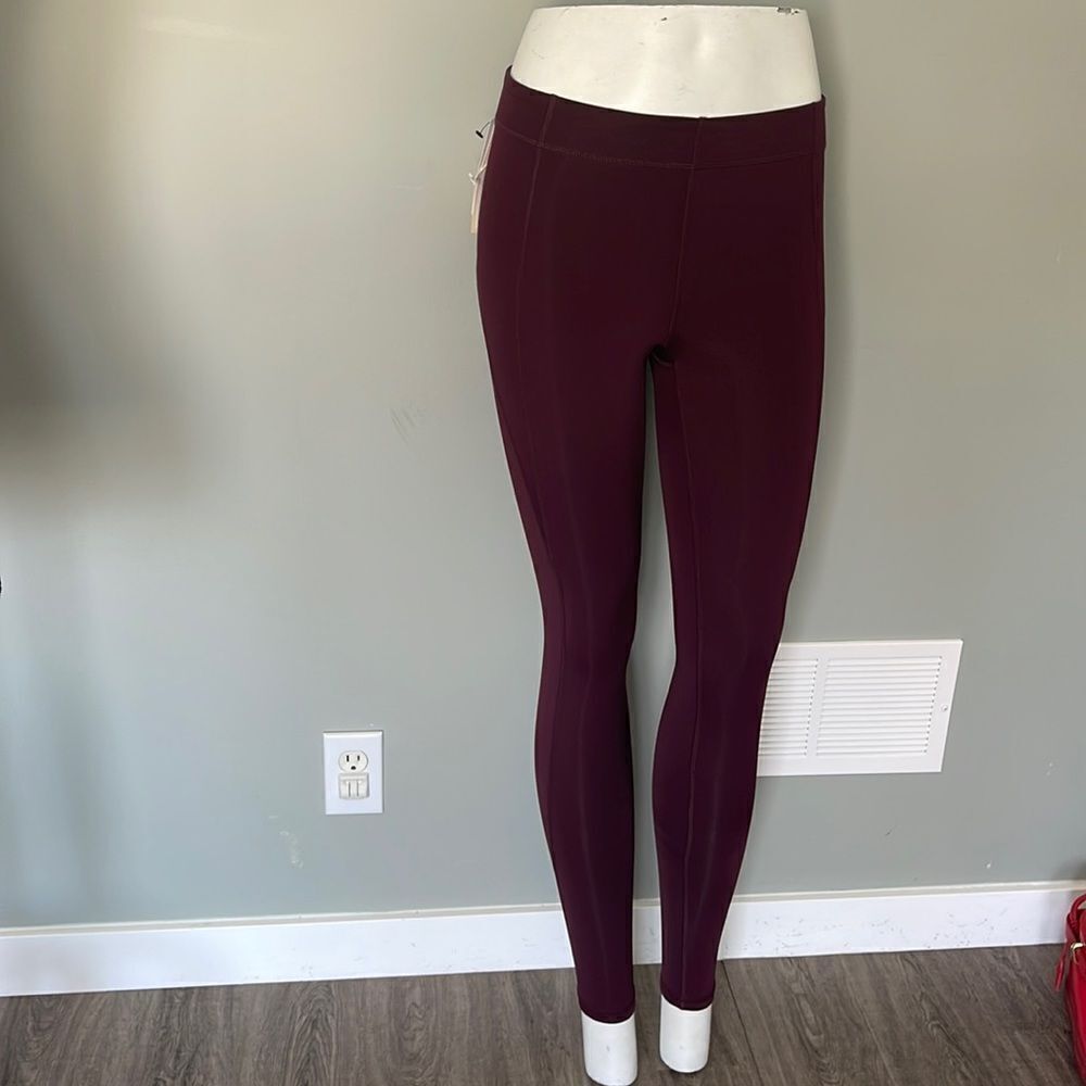 Ivy Park Mid Rise Sculptured Leggings.  Small. Full length .